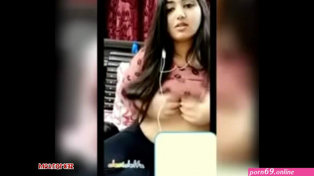 indian teen boobs